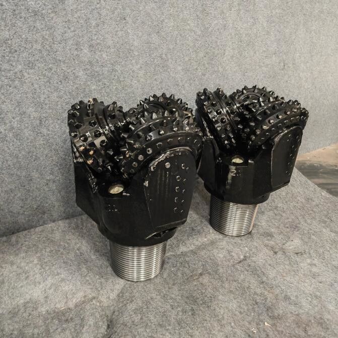 Bichos de rodillos de tricone de carburo forjado para la extracción de petróleo y gas - Geología basada en agua Larga longitud