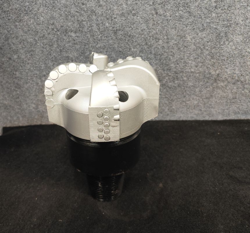 171 mm 4 hojas Perforaciones PDC de diamantes para la extracción de petróleo y la prospección geológica