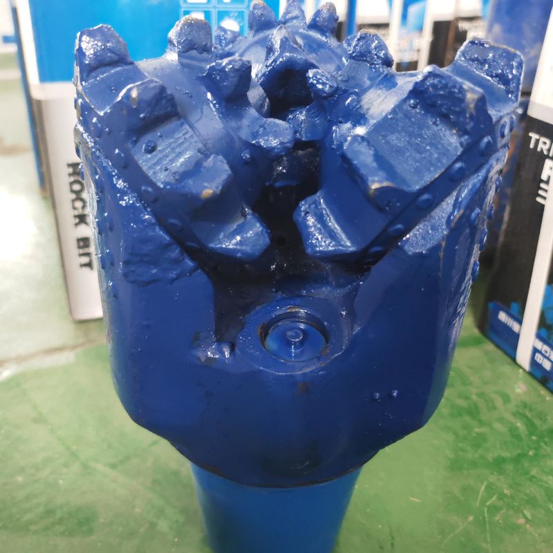 2024 Nuevo producto IADC 127 Excavadora de dientes fresada para formaciones duras medianas