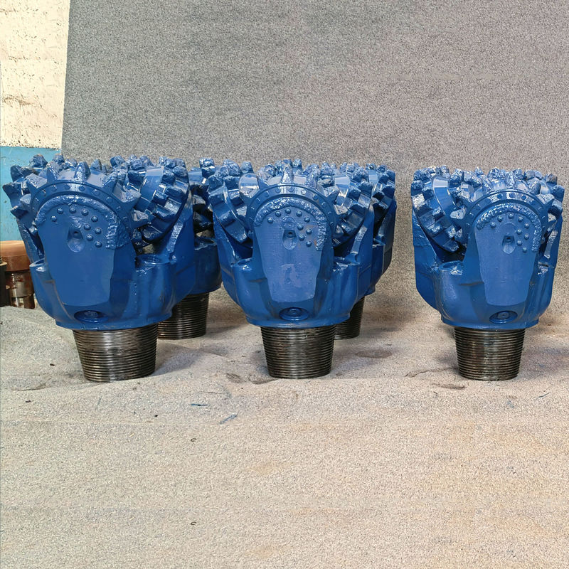 Tres cono de roca molino de dientes taladro para la plataforma de petróleo y la perforación de pozos de agua