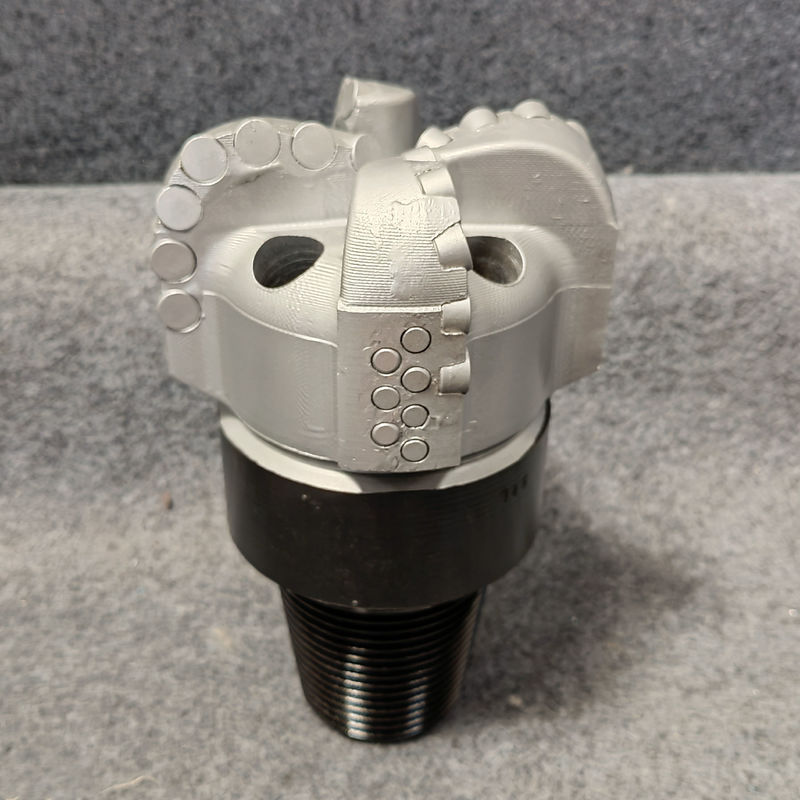 Bits PDC de acero carburo con diseño de cortador fijo y cuchillas de 146 mm-4 para perforación de pozos de agua