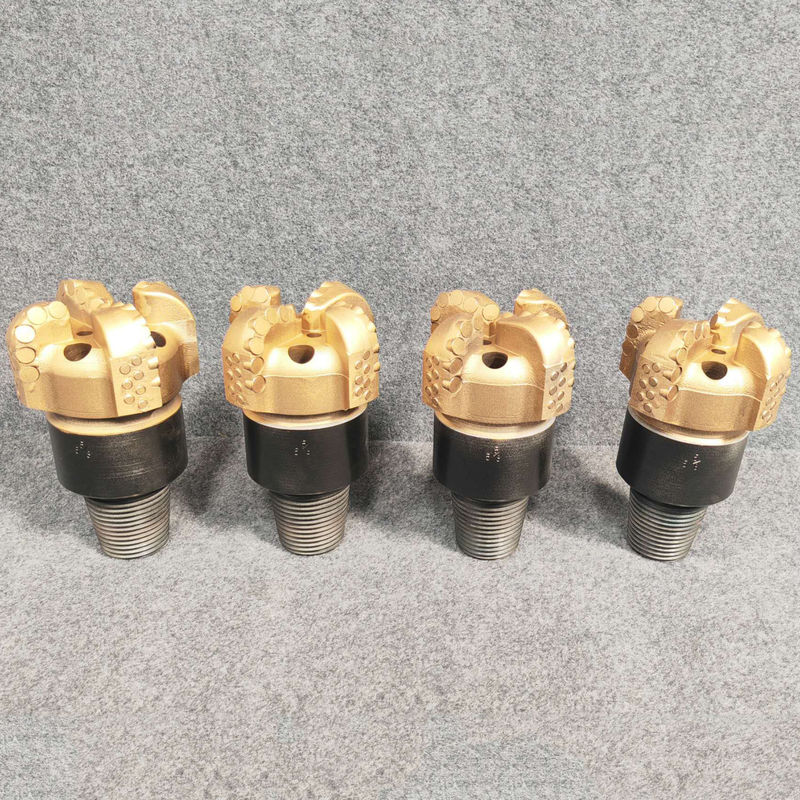 Bits de perforación PDC de cuerpo de acero para formación blanda a media blanda con tamaño personalizable de 98 mm a 3593.7 mm