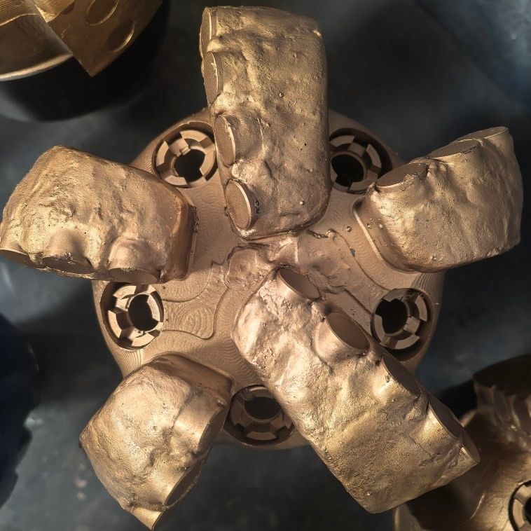 98 mm PDC de acero al carbono perforaciones de roca para minería de carbón minería subterránea y perforación de pozos de agua