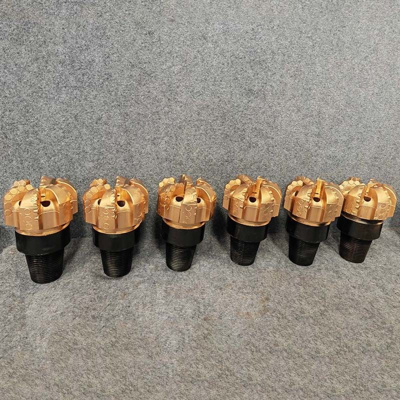 5 78-6 Piezas PDC de acero de aleación para formaciones blandas a medianas blandas con mejor rendimiento