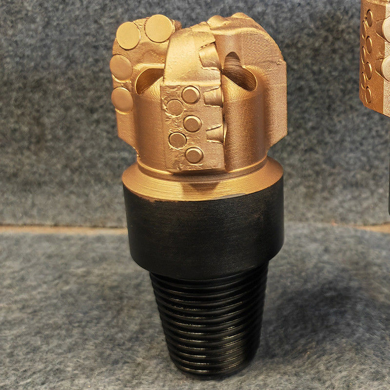 89-3 Construcción de la carrocería de acero PDC Bits Tecnología para secuencias de esquisto blandas a medianas con baja abrasividad