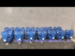 Dientes de acero de 16